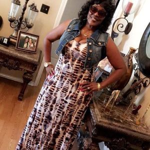 Meet your Posher, Diana